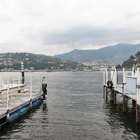 Elegance In City * Como