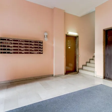 Apartment Elegance In City Como